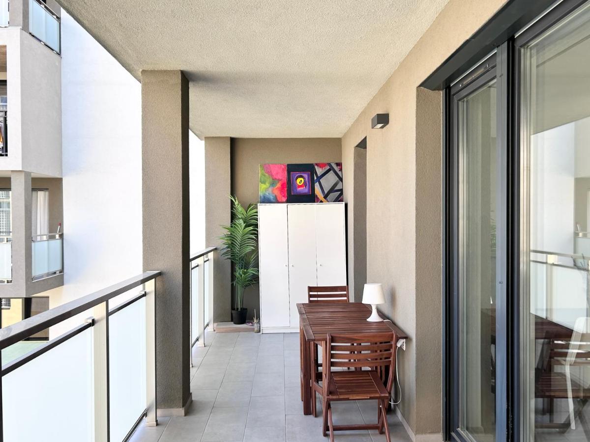 New 2022 Family&Friends Downtown Ac 3Br 2Ba Free Parking Big Balcony Near Metro&Train Station Self Check-In Apt Budapest Exteriör bild