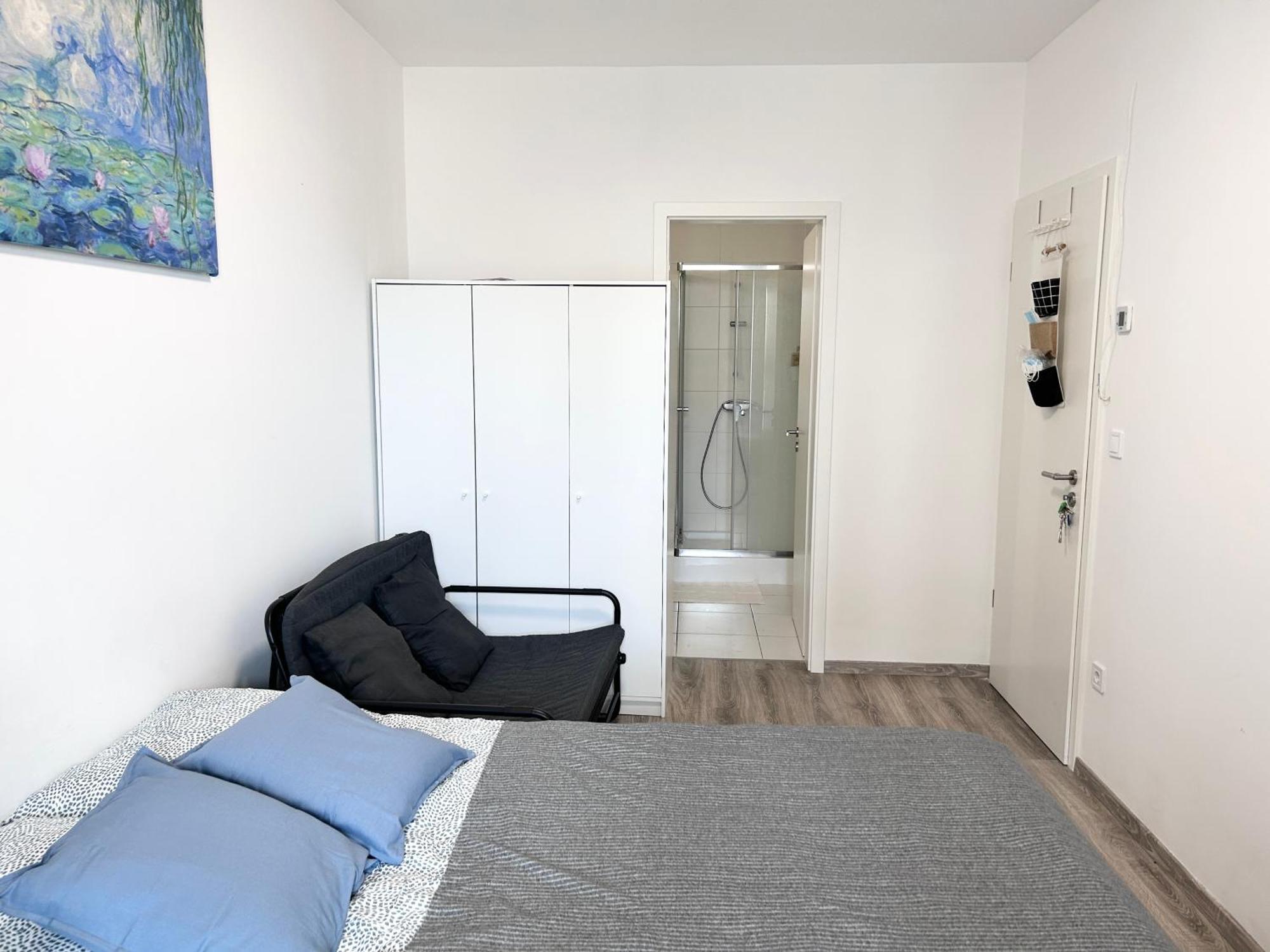 New 2022 Family&Friends Downtown Ac 3Br 2Ba Free Parking Big Balcony Near Metro&Train Station Self Check-In Apt Budapest Exteriör bild